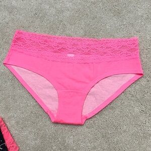 Y2k Victoria’s Secret Pink Lace Trim Low Rise Hiphugger Panties VS Medium M